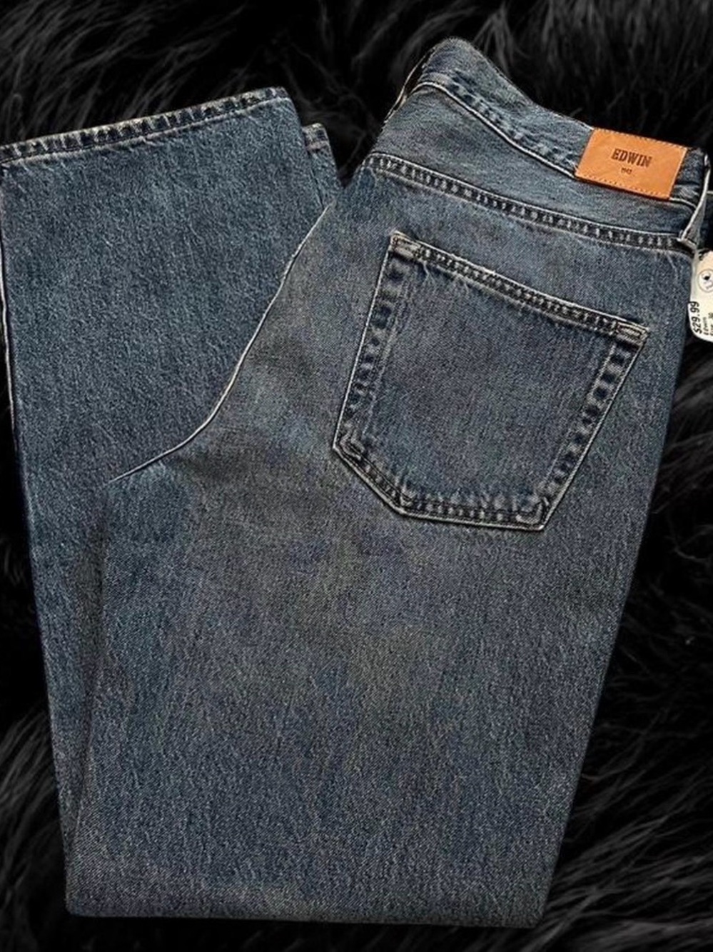 Edwin Men's Straight Leg Jeans - Medium Indigo Blue